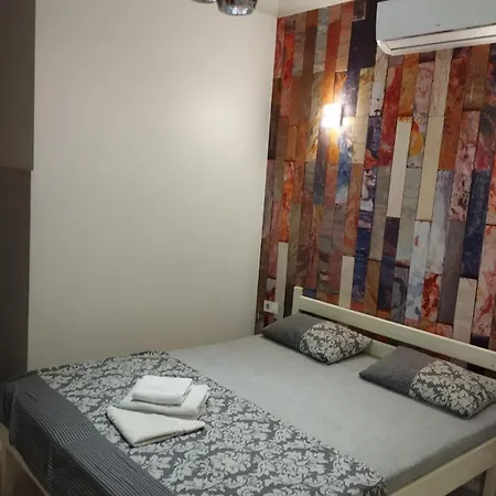 On Deribasovskaya Otel Odessa