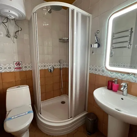 Otel On Deribasovskaya 4*