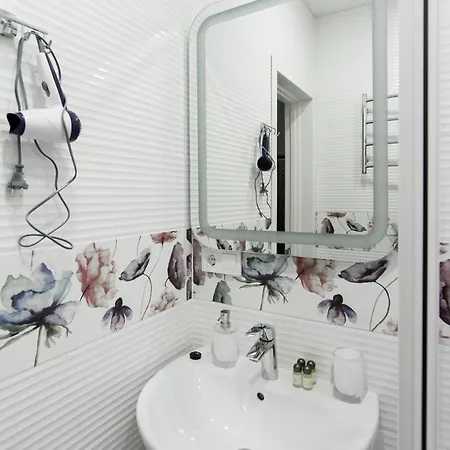 On Deribasovskaya Hotell 4*