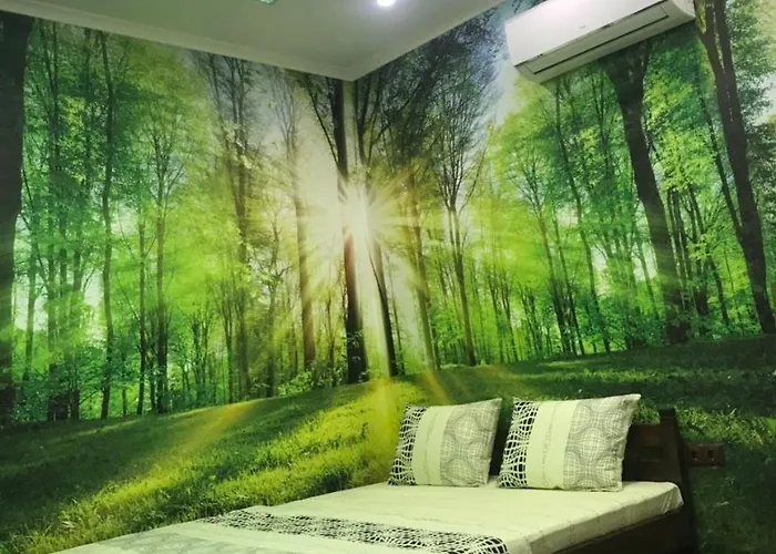 On Deribasovskaya 4*