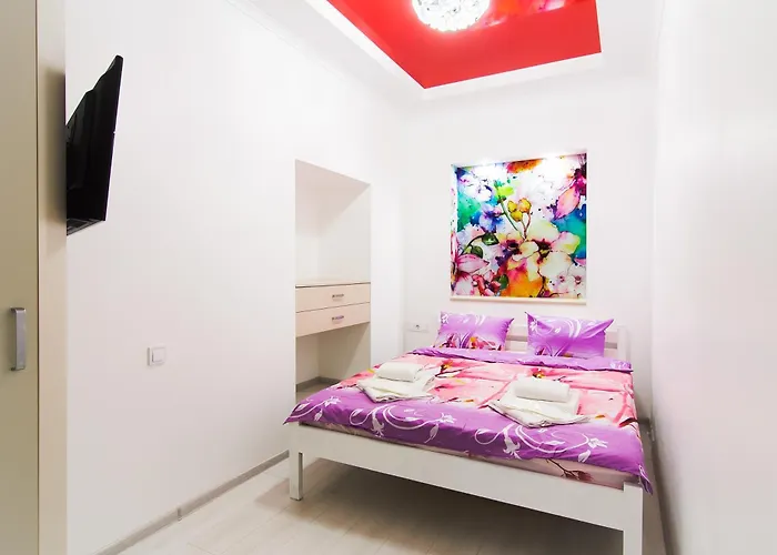 מלון On Deribasovskaya אודסה