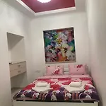 Готель On Deribasovskaya Одеса
