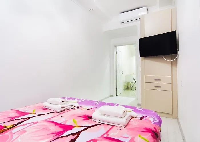 On Deribasovskaya 4* Odessza