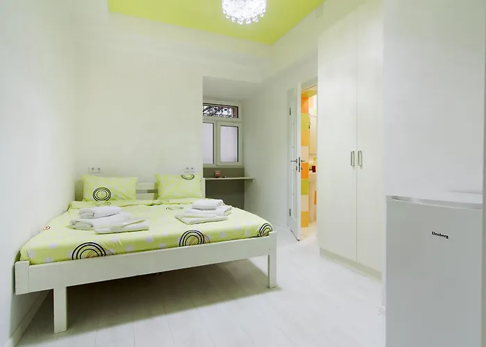 On Deribasovskaya 4* Odessza