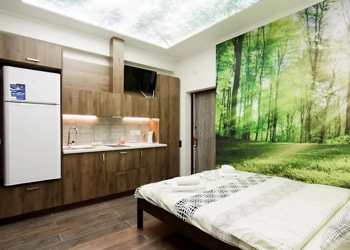 Ξενοδοχείο On Deribasovskaya 4*