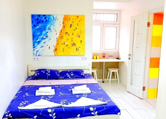 Ξενοδοχείο On Deribasovskaya 4*